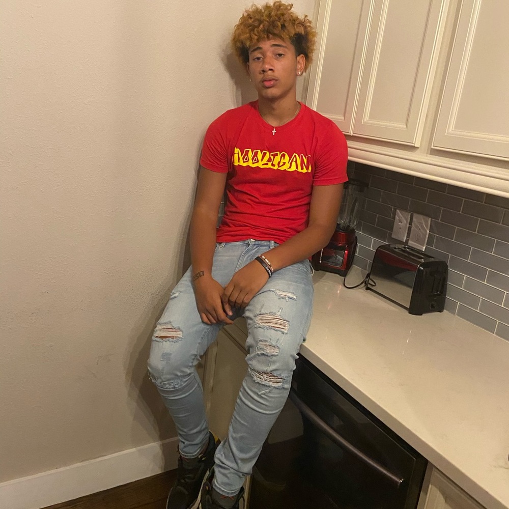 Meet your Posher, Christian